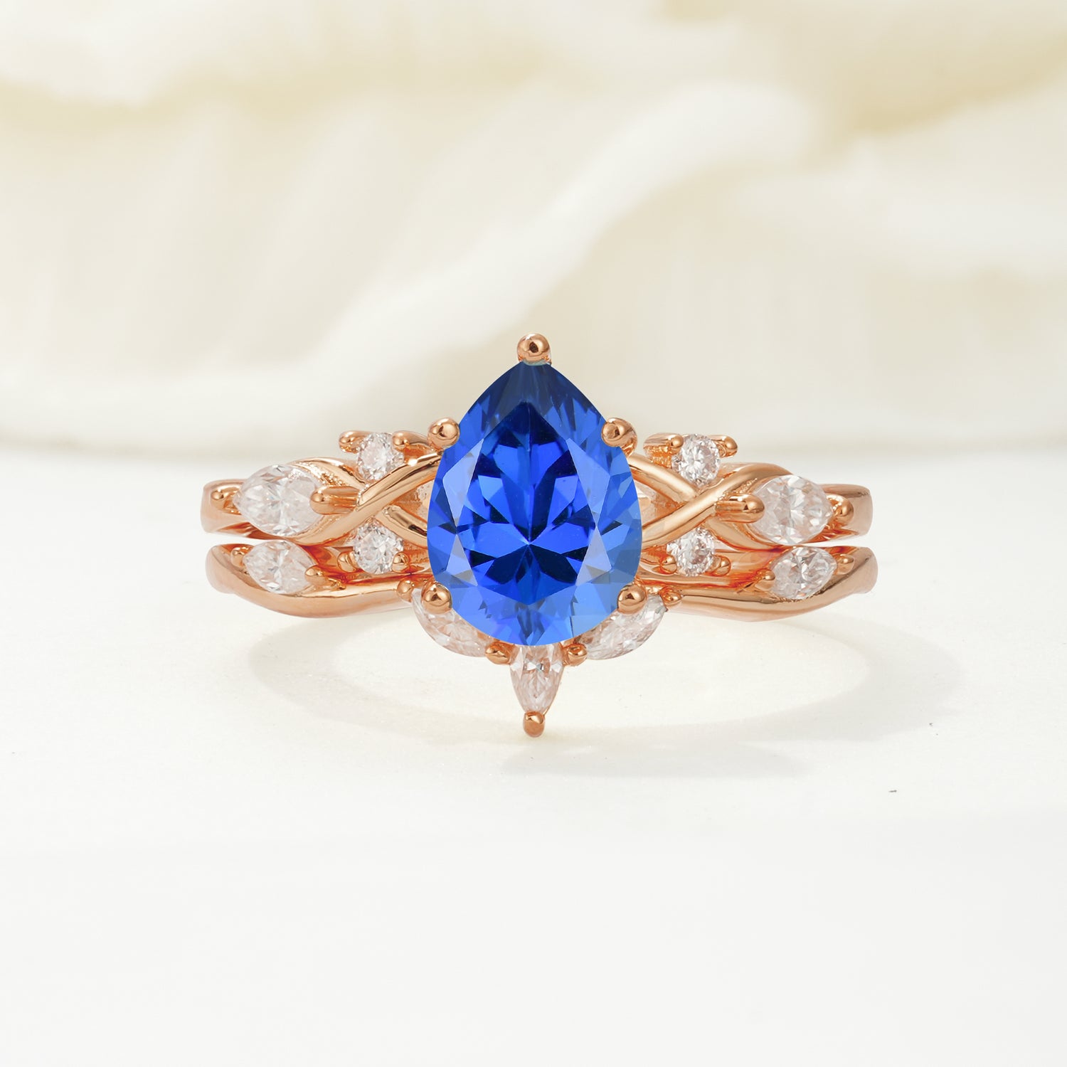 Nature-Inspired Luxury Pear-Cut Sapphire Bridal Ring Set