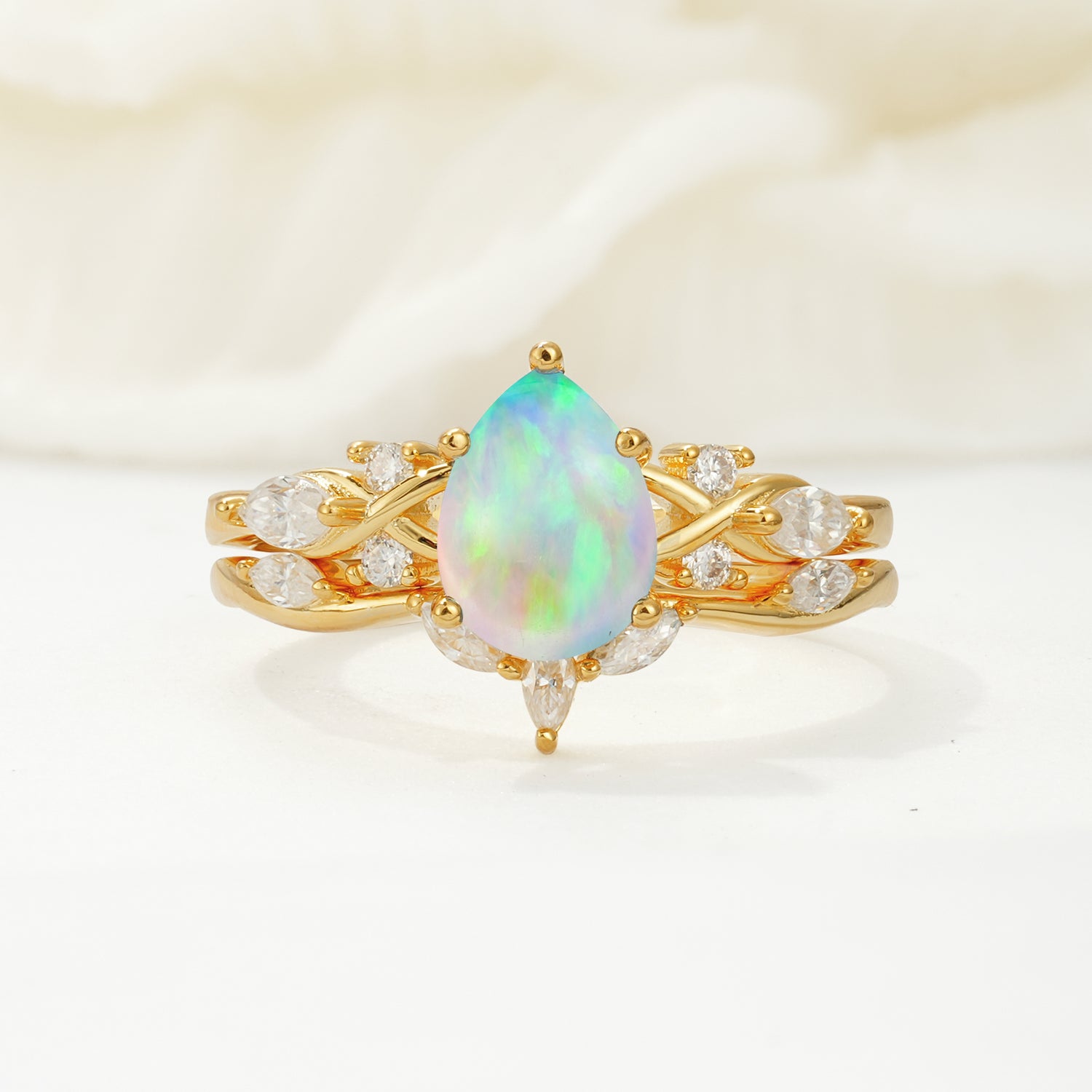 Nature-Inspired Luxury Pear-Cut Opal Bridal Ring Set