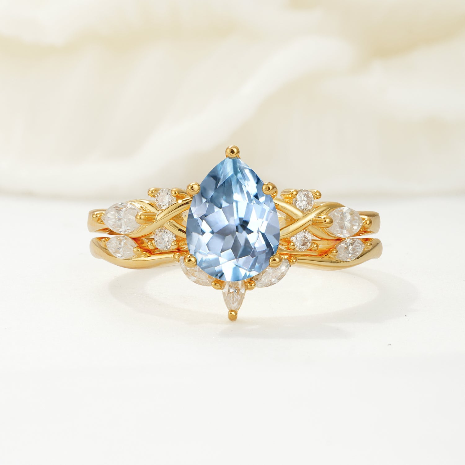 Nature-Inspired Luxury Pear-Cut Aquamarine Bridal Ring Set