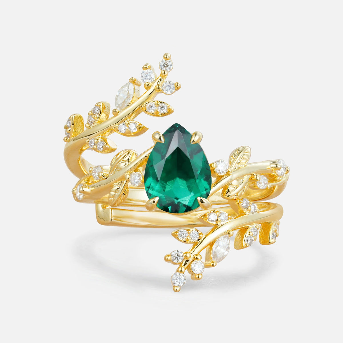 Nature Inspired  Pear Cut Emerald Bridal Ring Set for Women