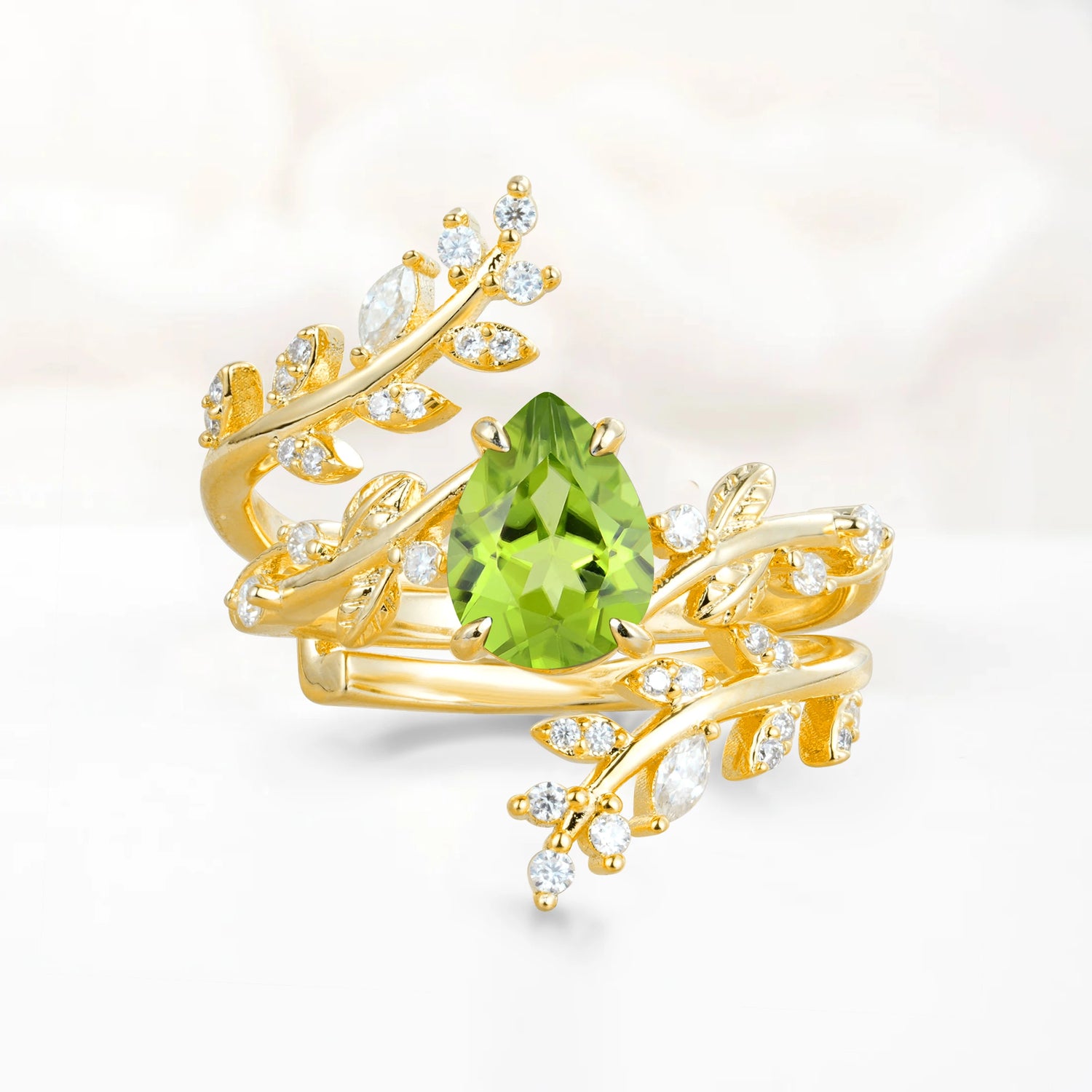 Nature Inspired  Pear Cut Peridot Bridal Ring Set for Women