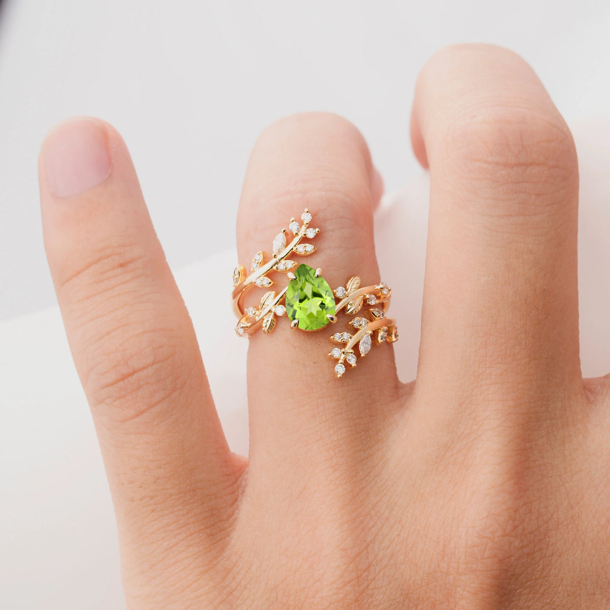Nature Inspired  Pear Cut Peridot Bridal Ring Set for Women