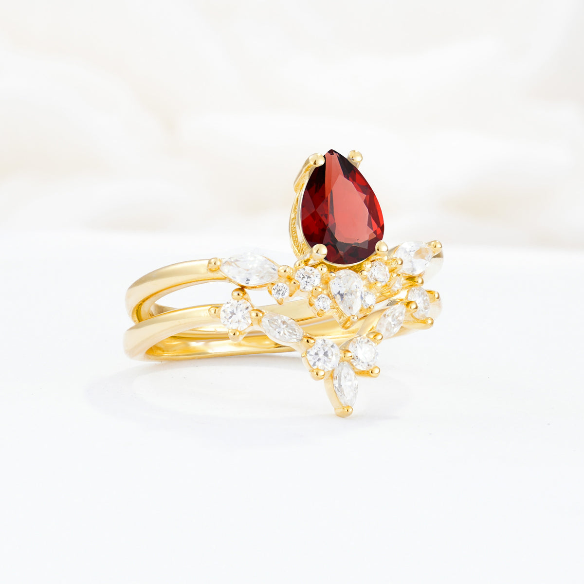 SR17113 Garnet Ring - White-Gold