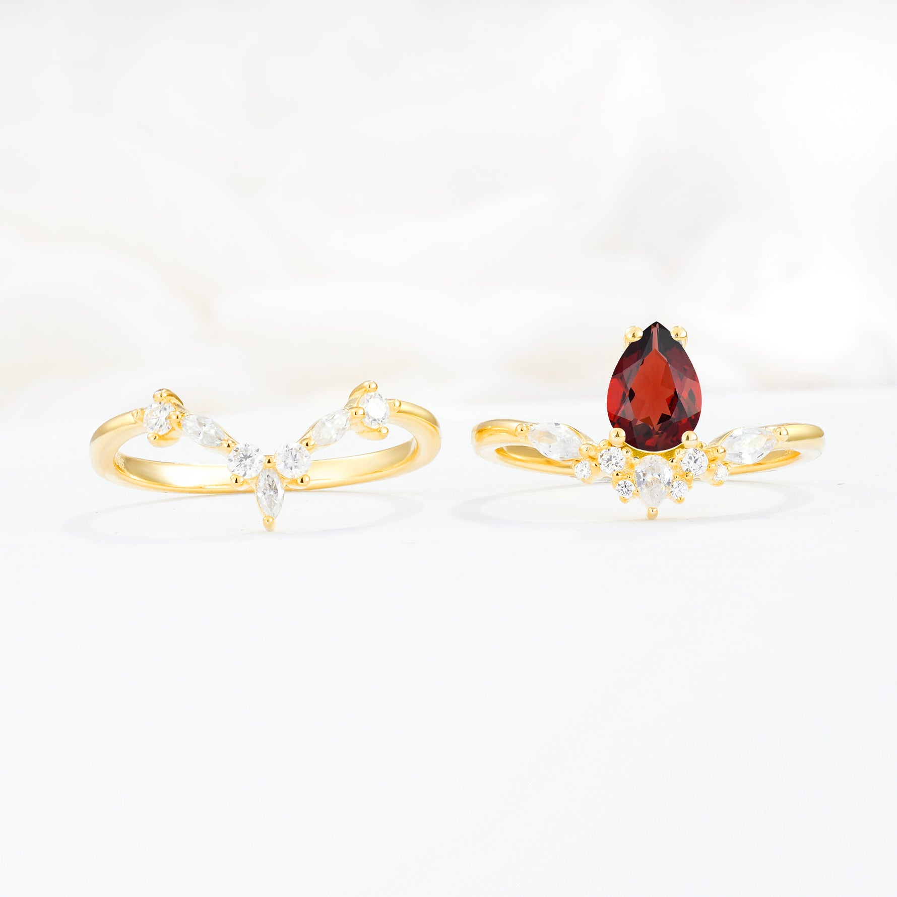 SR17113 Garnet Ring - Additional view
