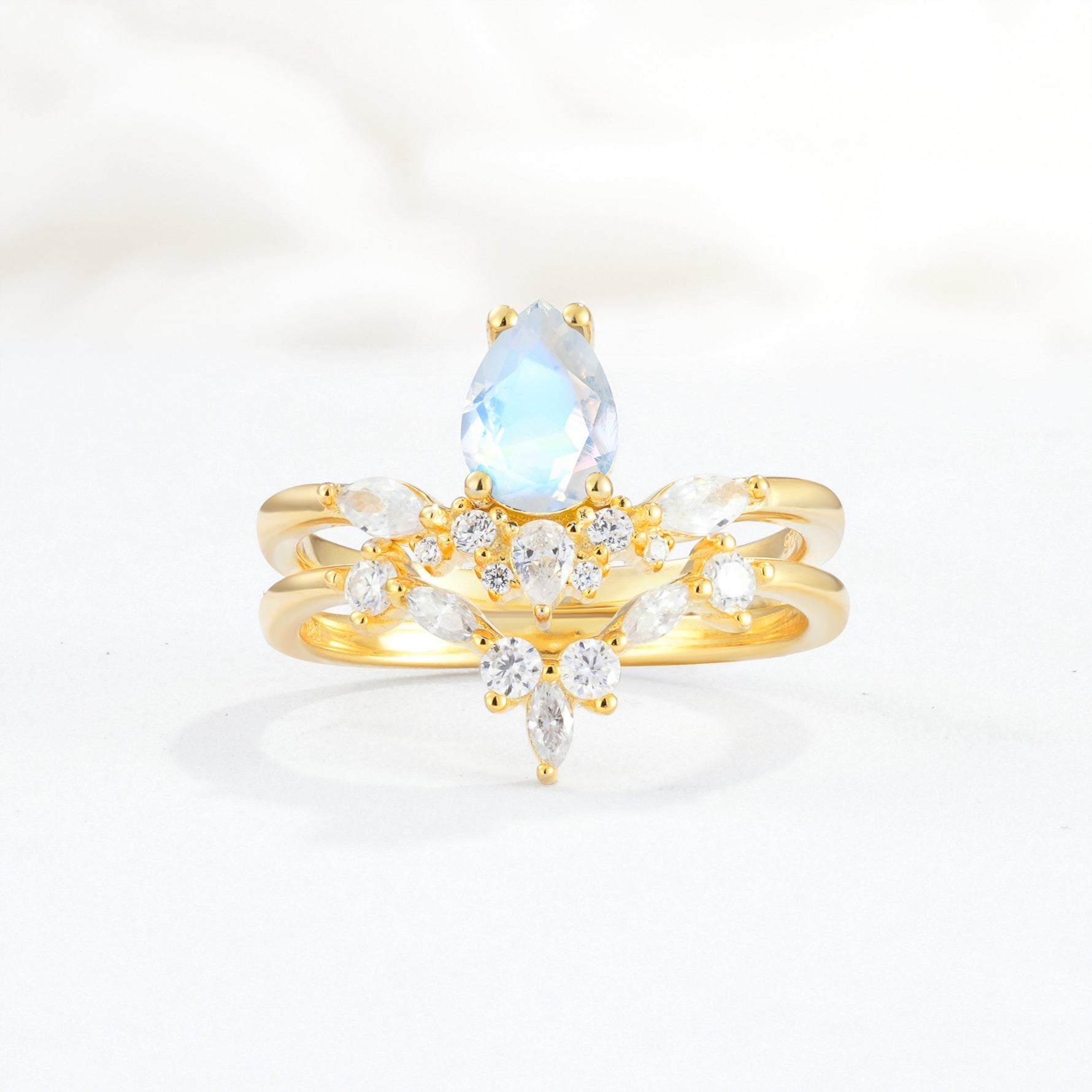 SR17113 Moonstone Ring - Yellow-Gold