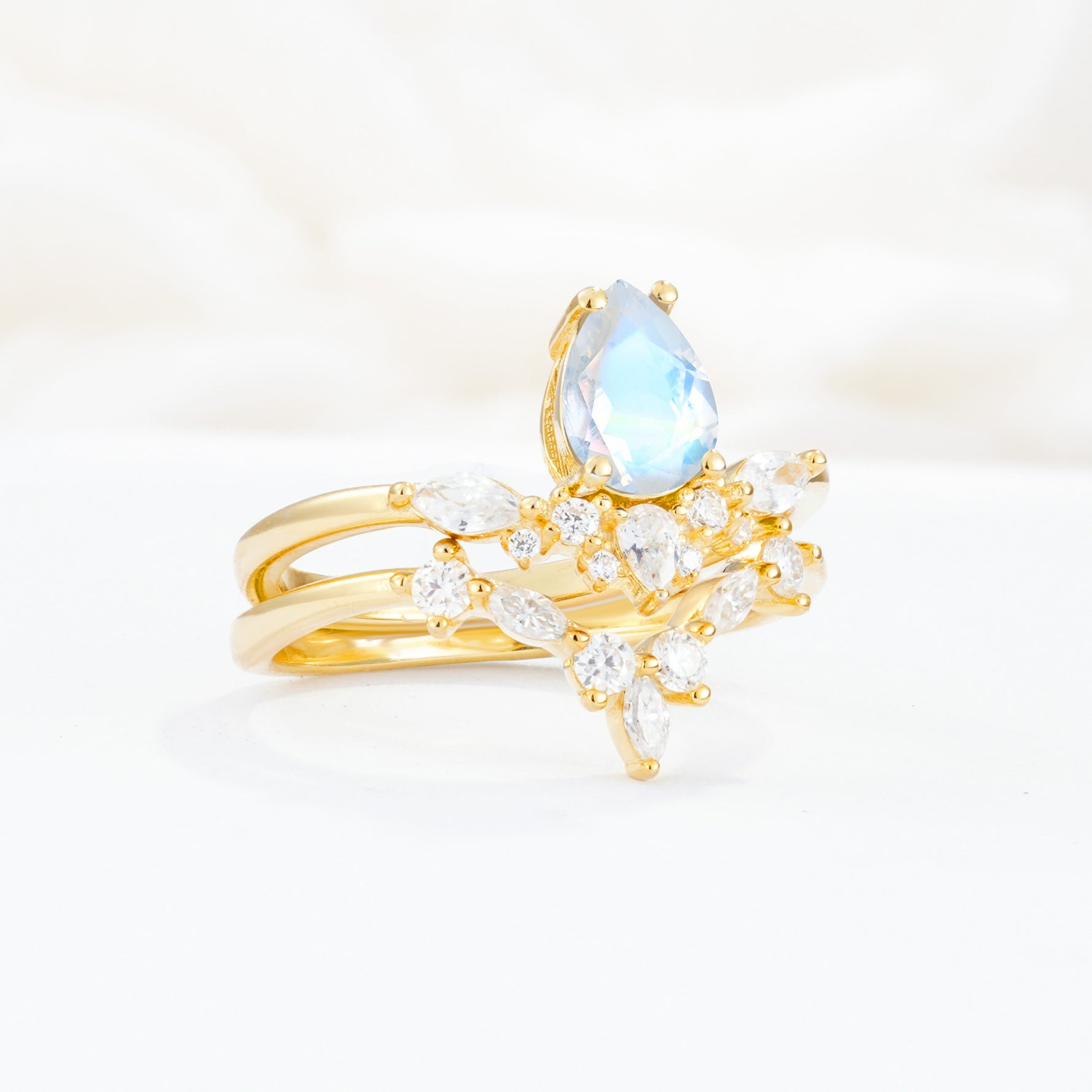 SR17113 Moonstone Ring - White-Gold