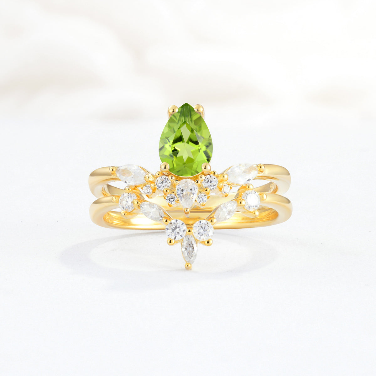 SR17113 Peridot Ring - Yellow-Gold