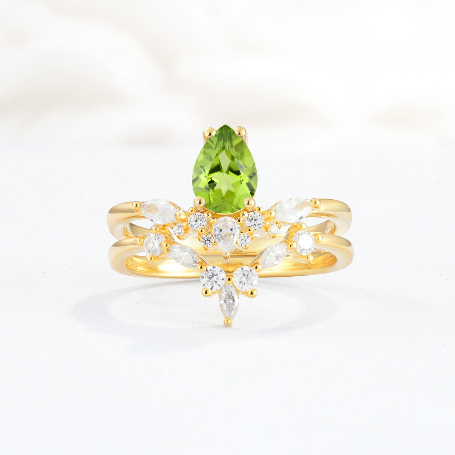 SR17113 Peridot Ring - Yellow-Gold