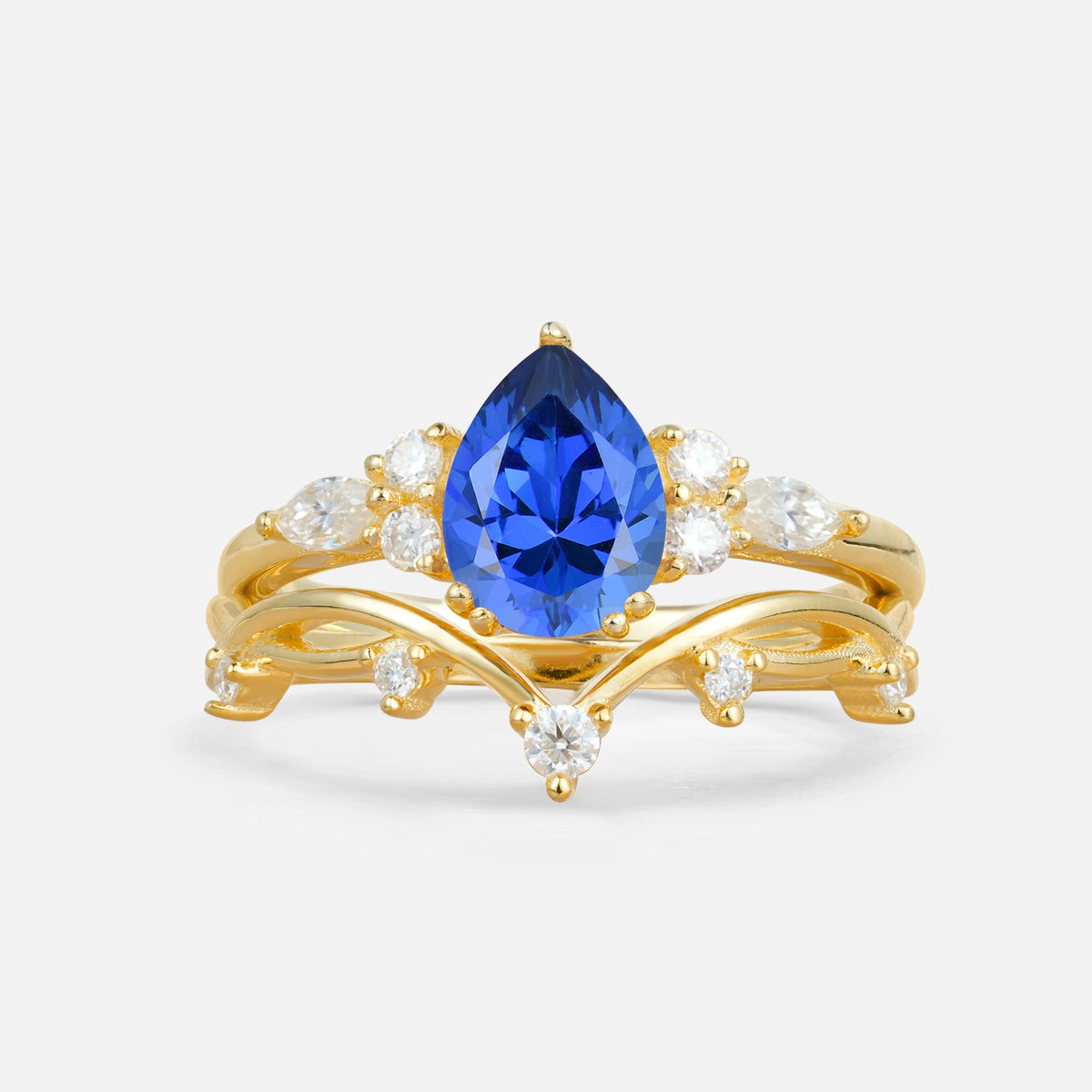 Classic Pear Cut Sapphire Engagement Ring Set for Women