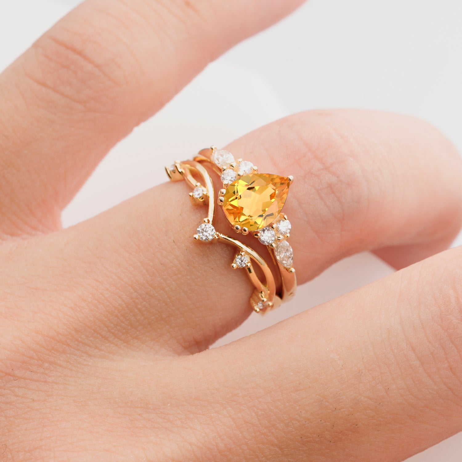Classic Pear Cut Citrine Engagement Ring Set for Women