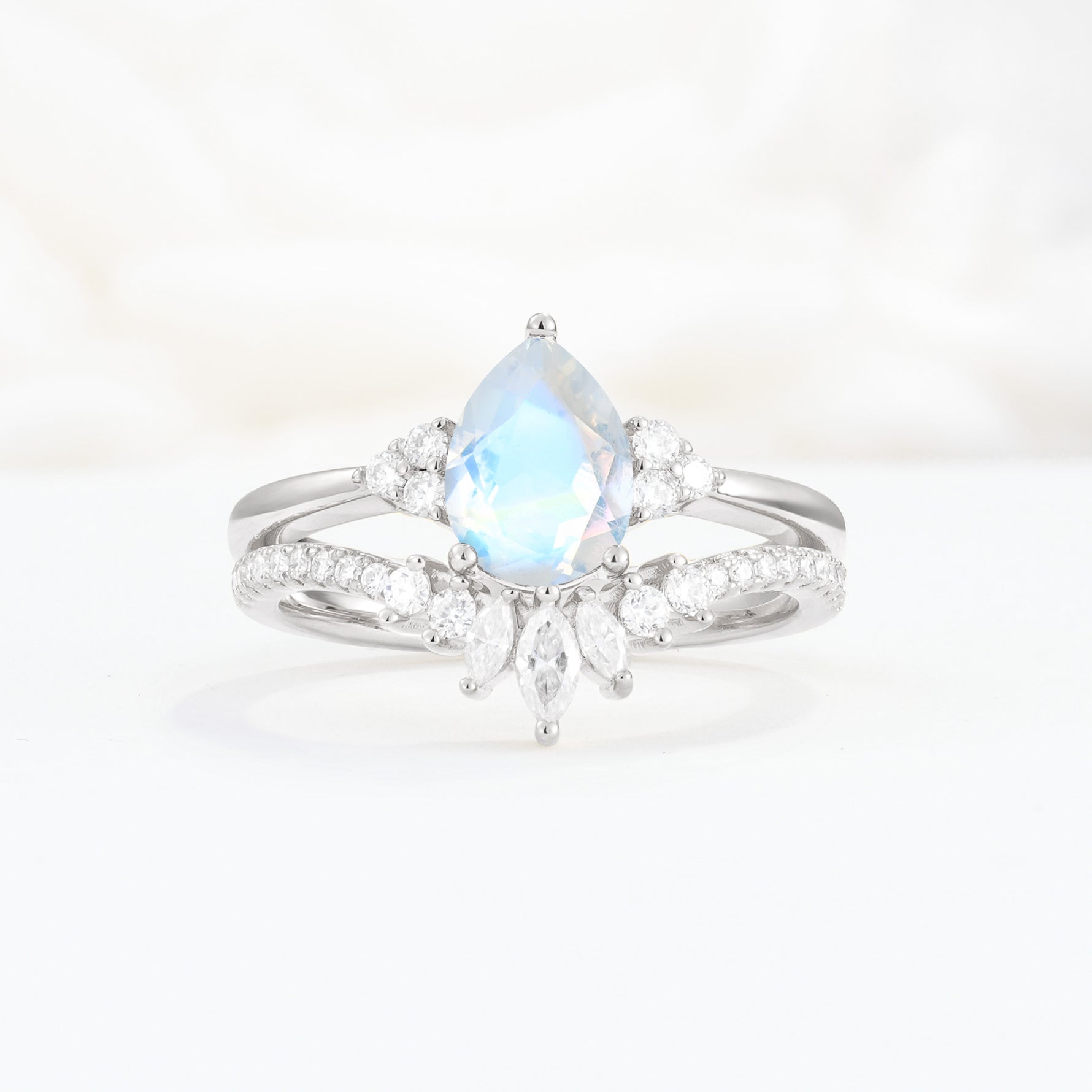 SR17115 Moonstone Ring - Additional view