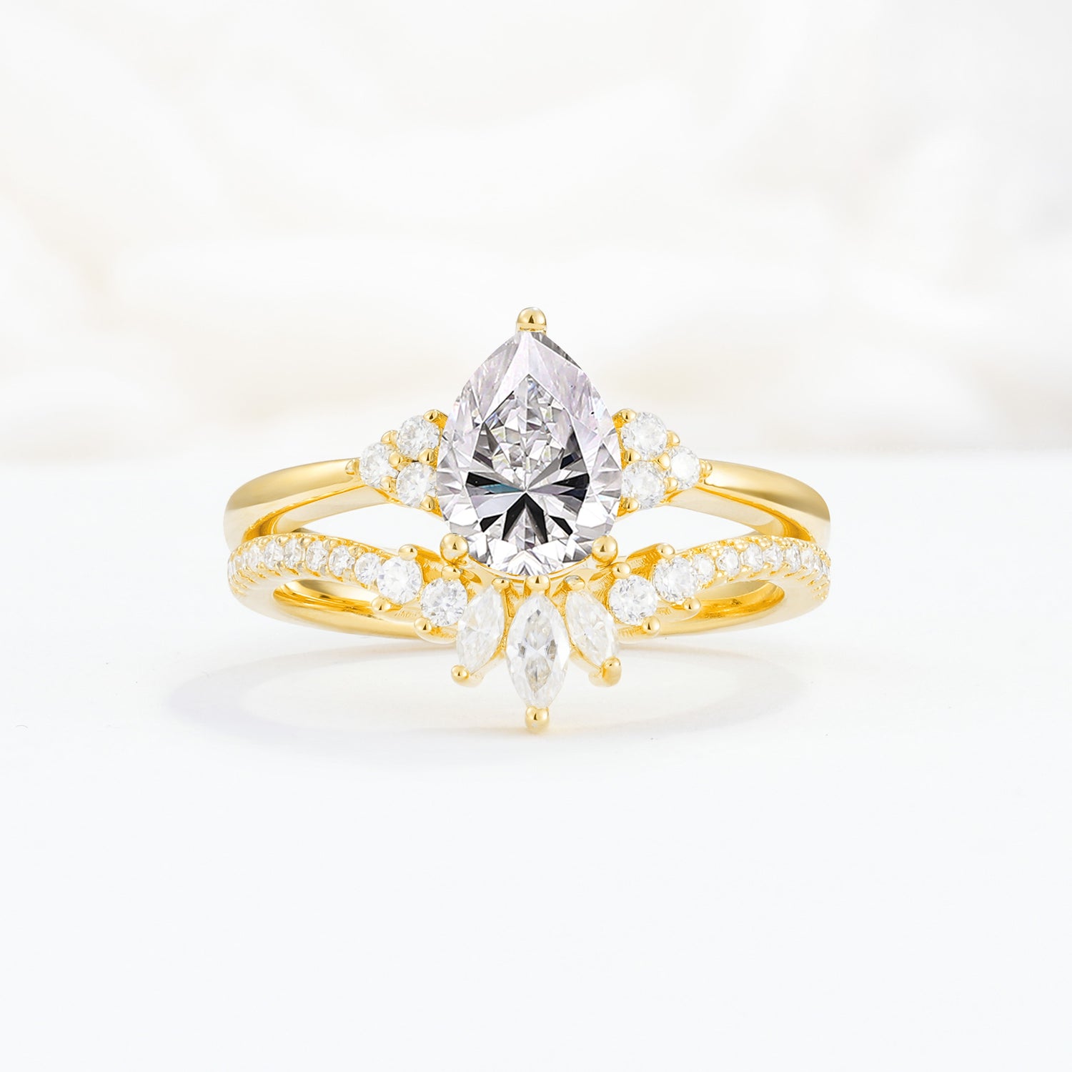 SR17115 Lab Diamond Ring - Yellow-Gold