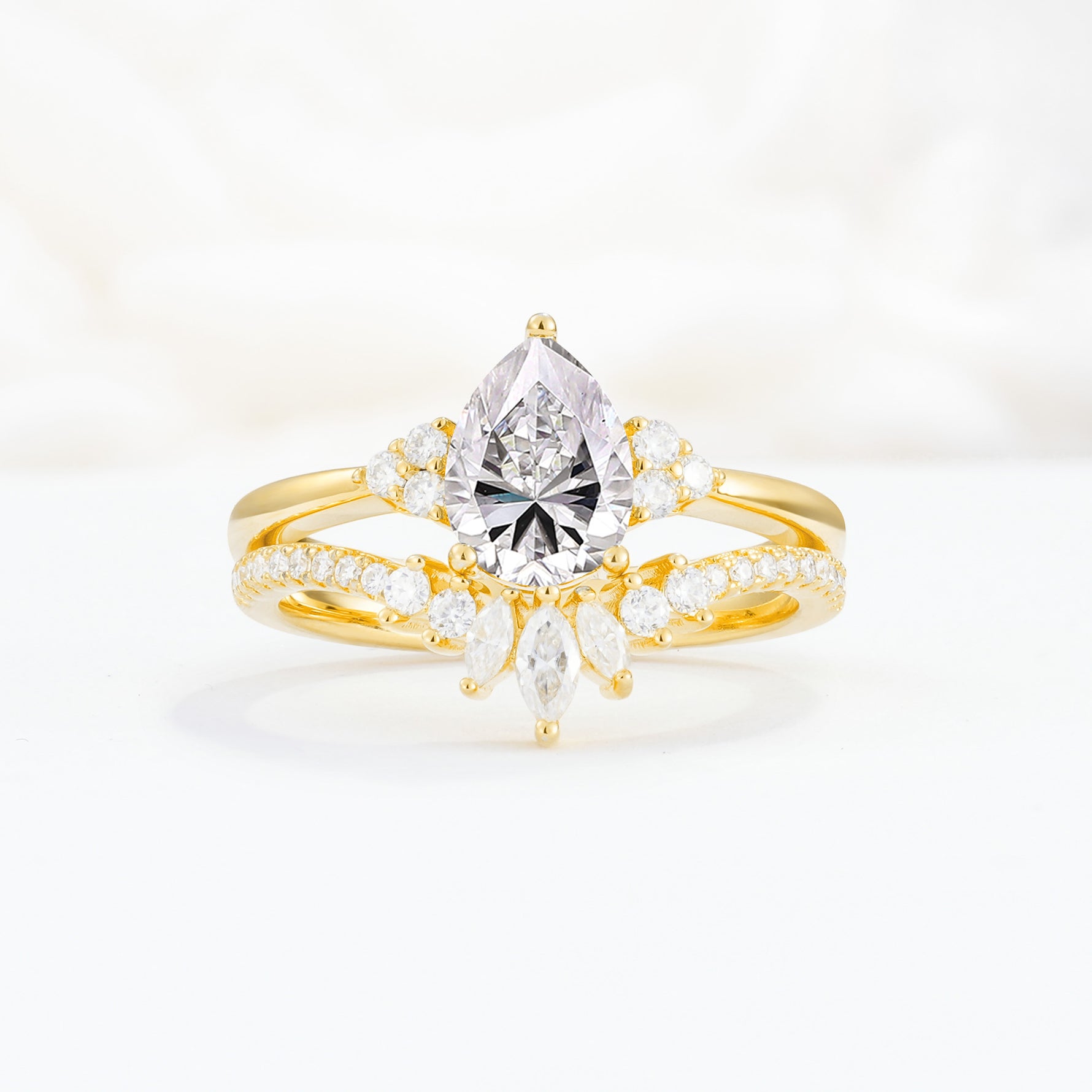SR17115 Lab Diamond Ring - Yellow-Gold