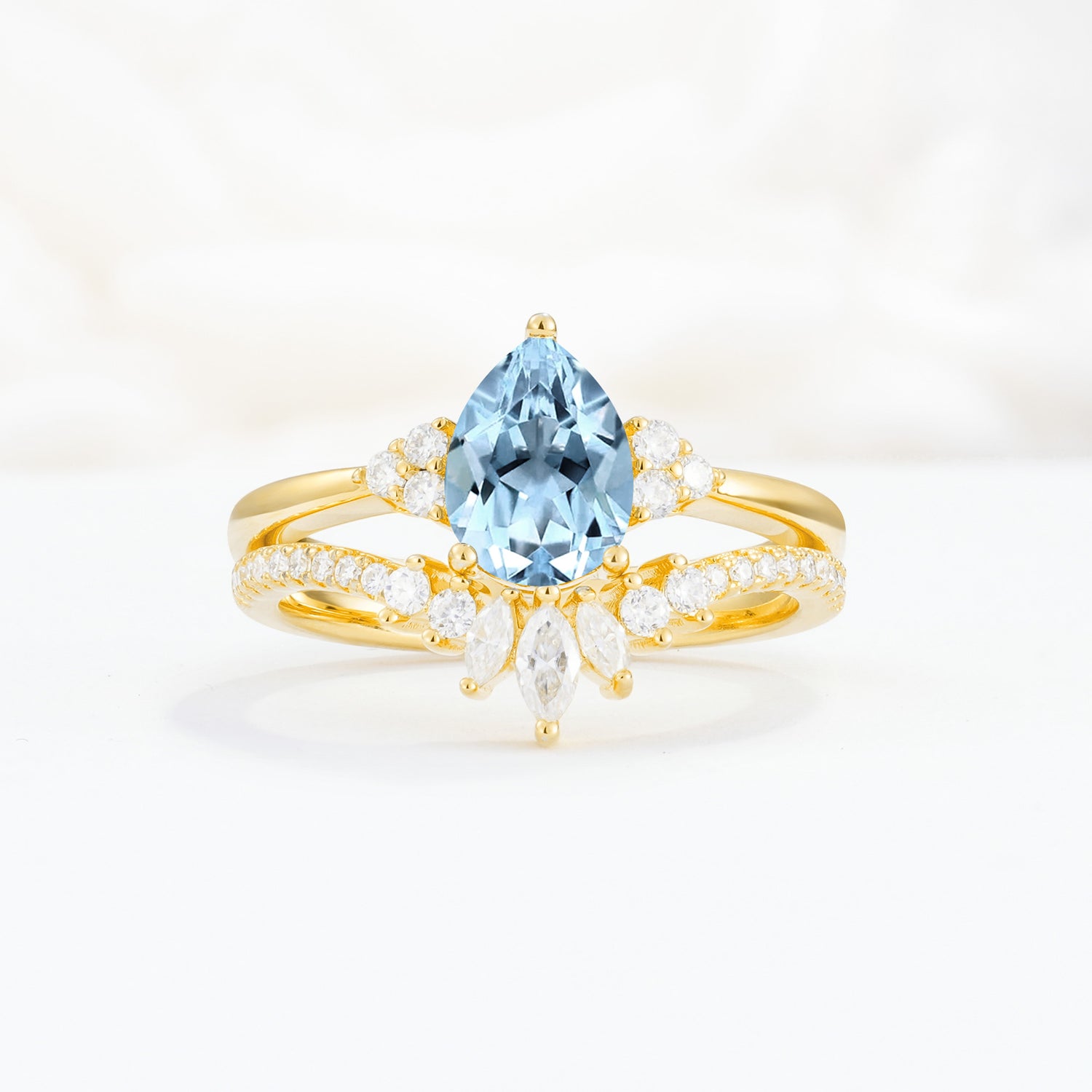 SR17115 Aquamarine Ring - Yellow-Gold
