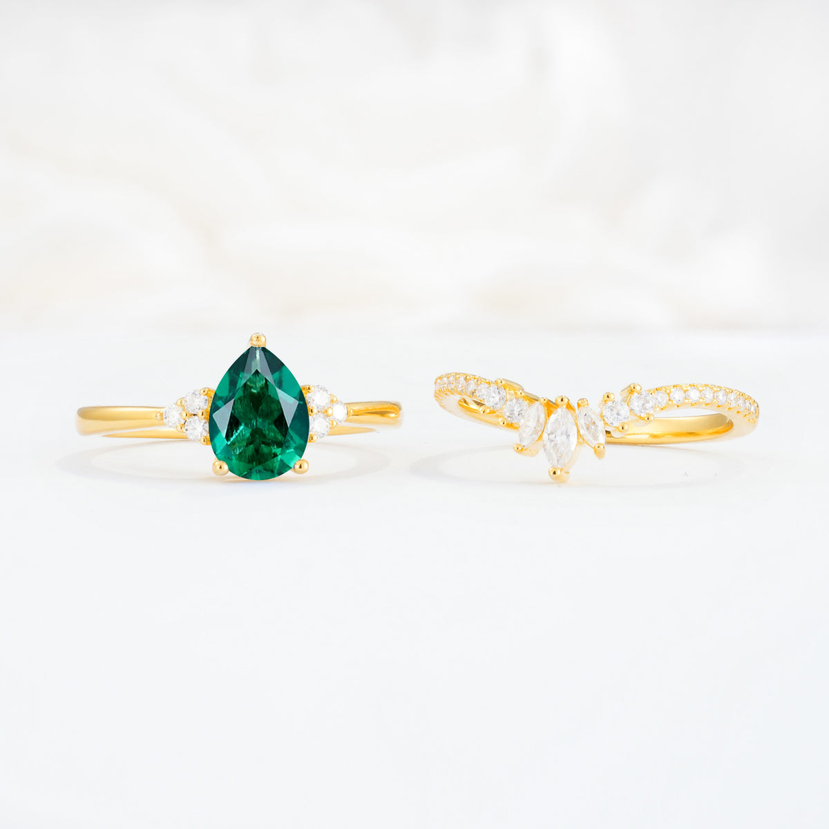 SR17115 Emerald Ring - Additional view