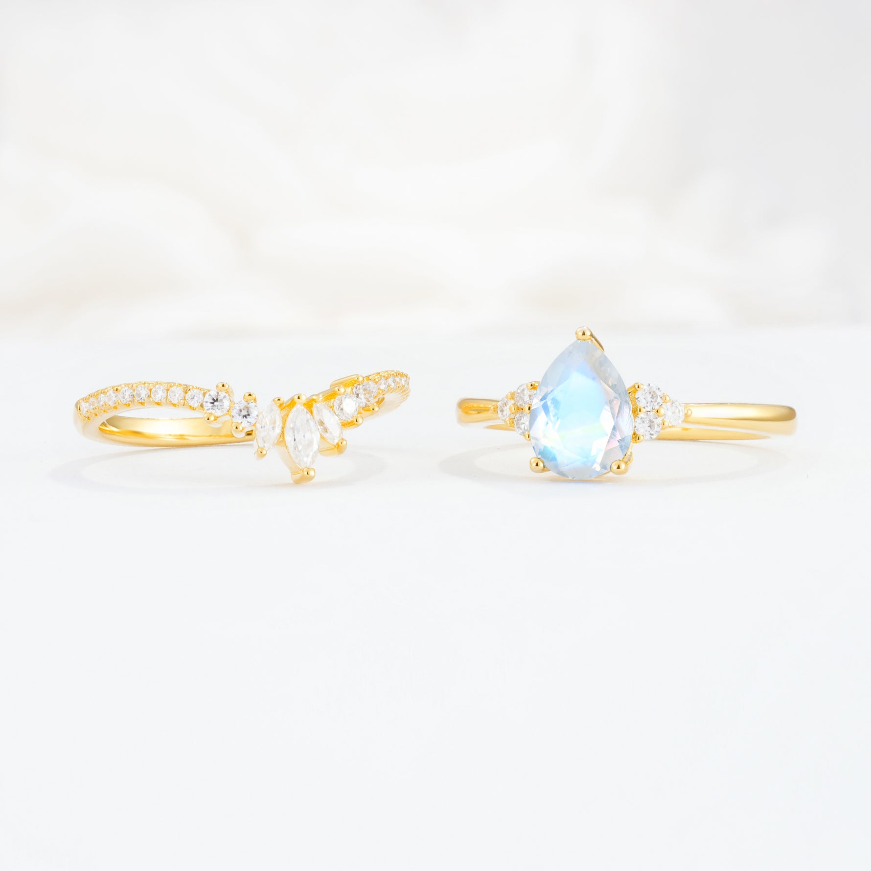 SR17115 Moonstone Ring - Additional view