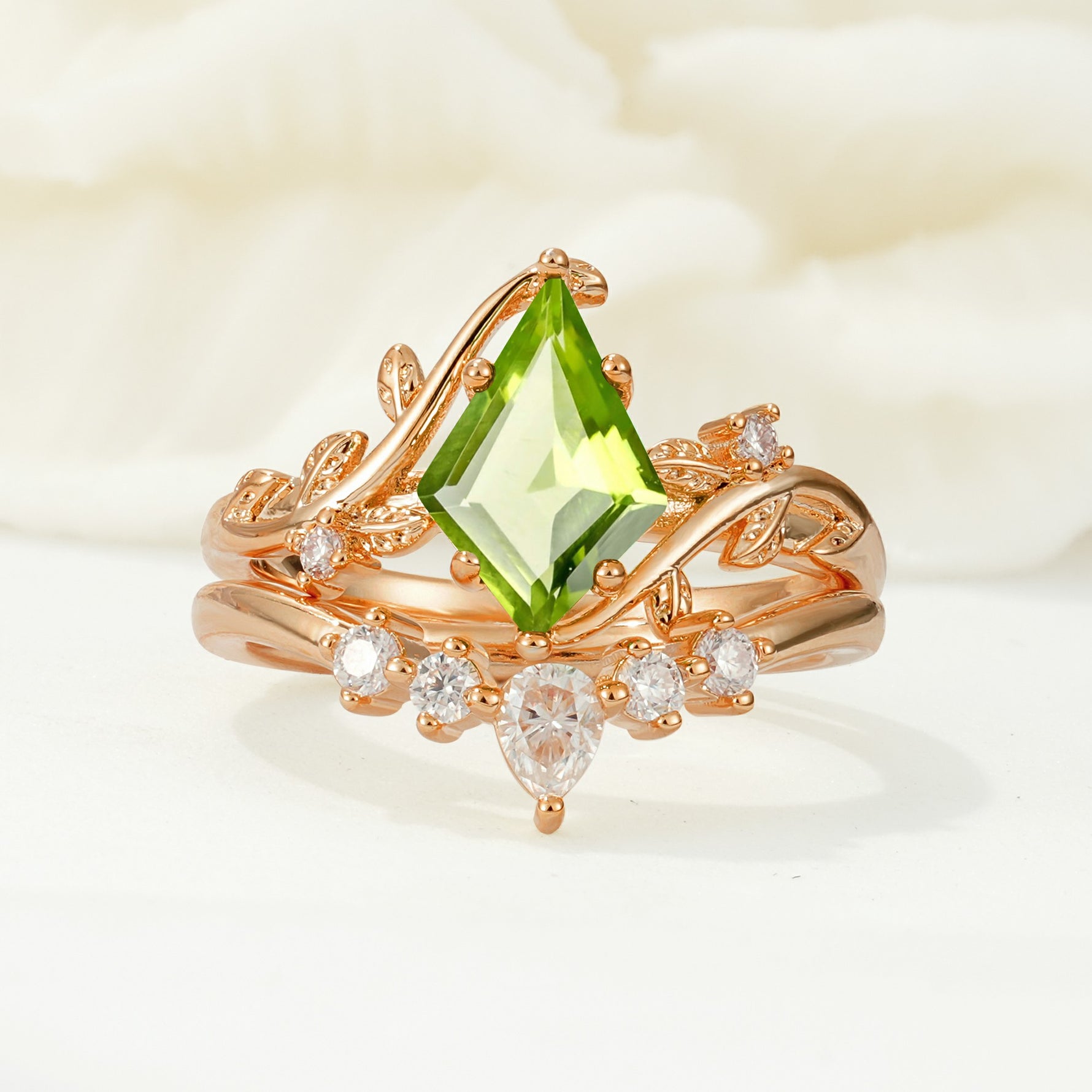 SR17116 Peridot Ring - Additional view