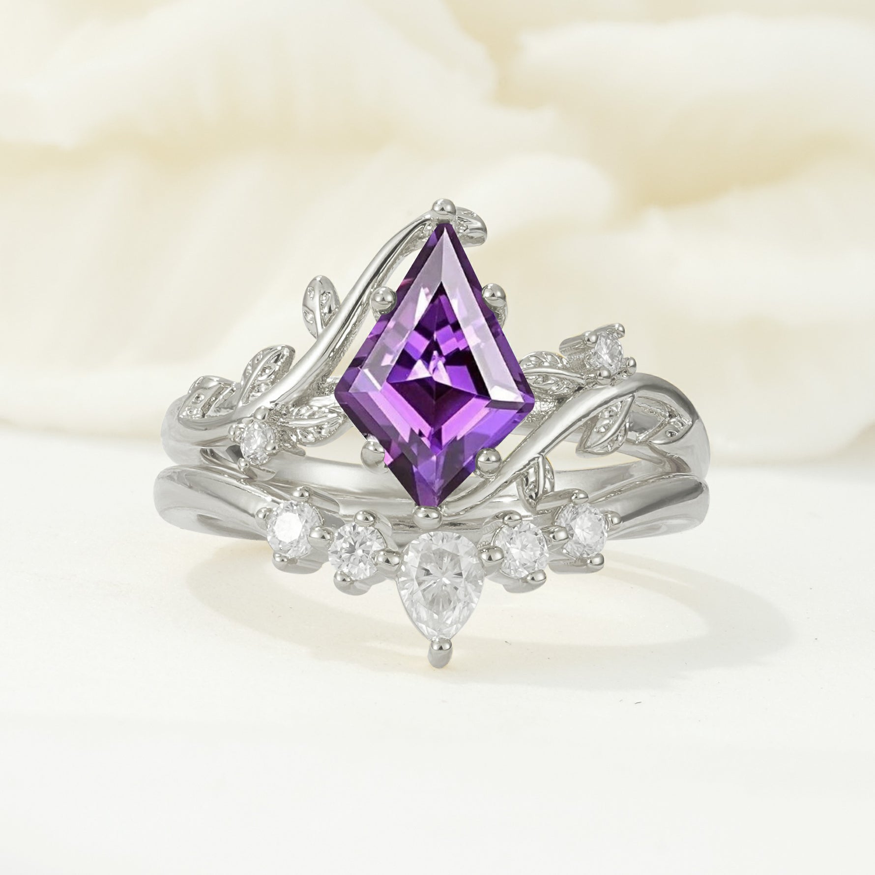 SR17116 Amethyst Ring - Additional view