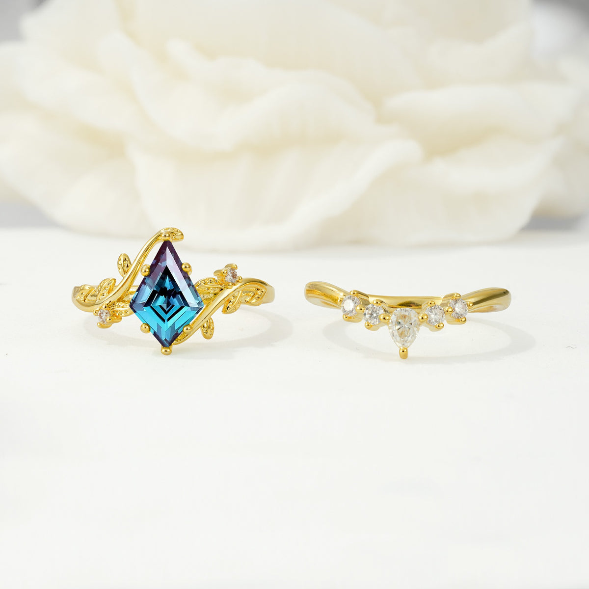 SR17116 Alexandrite Ring - Additional view