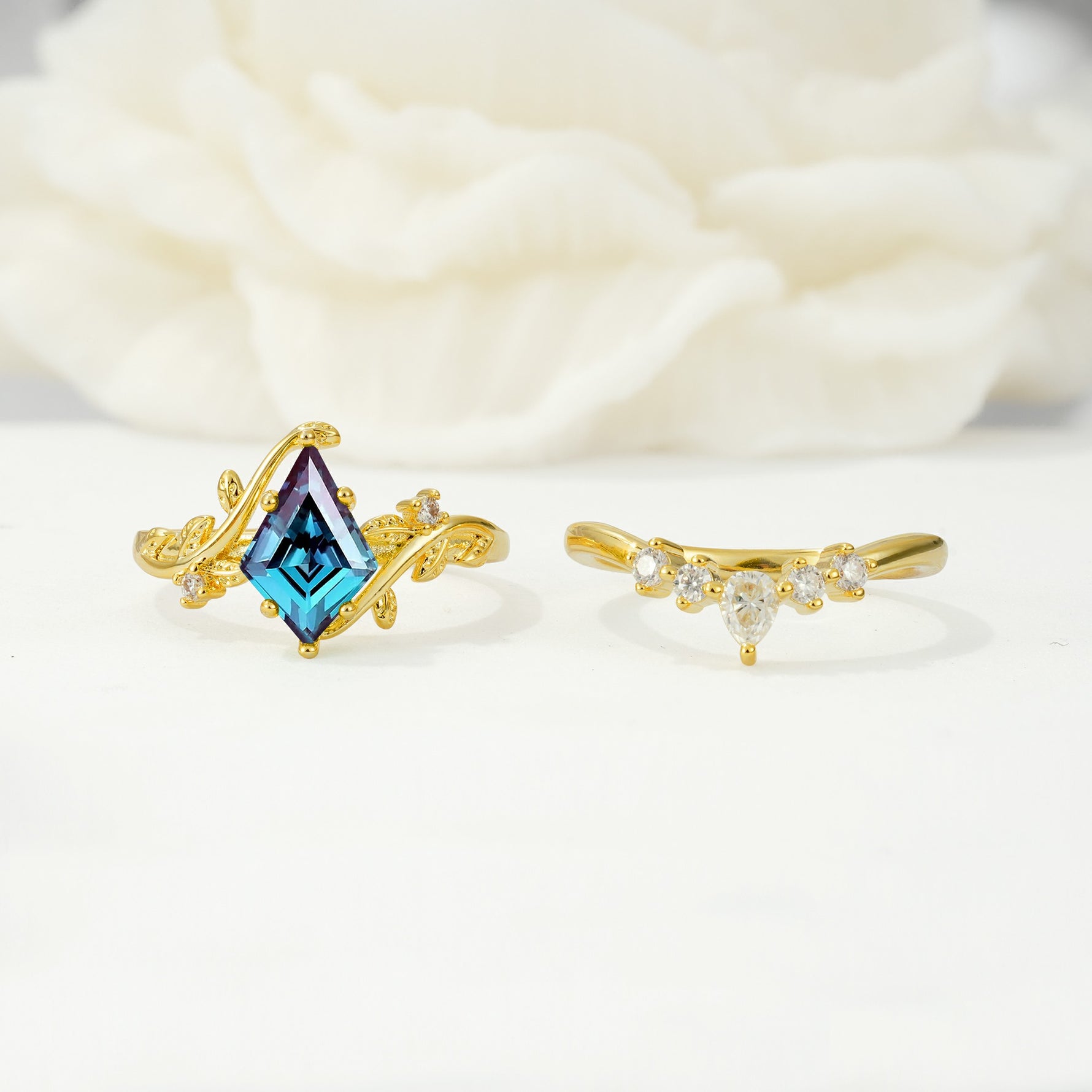 SR17116 Alexandrite Ring - Additional view