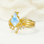 SR17116 Moonstone Ring - White-Gold