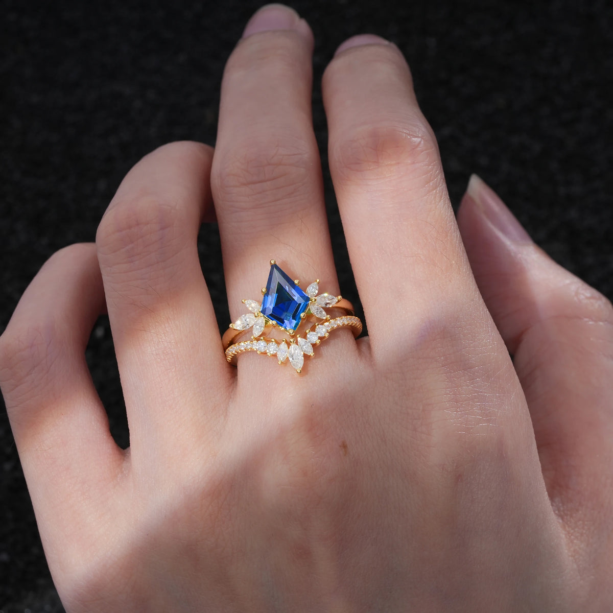 Classic Luxury Kite-Cut Sapphire Bridal Ring Set