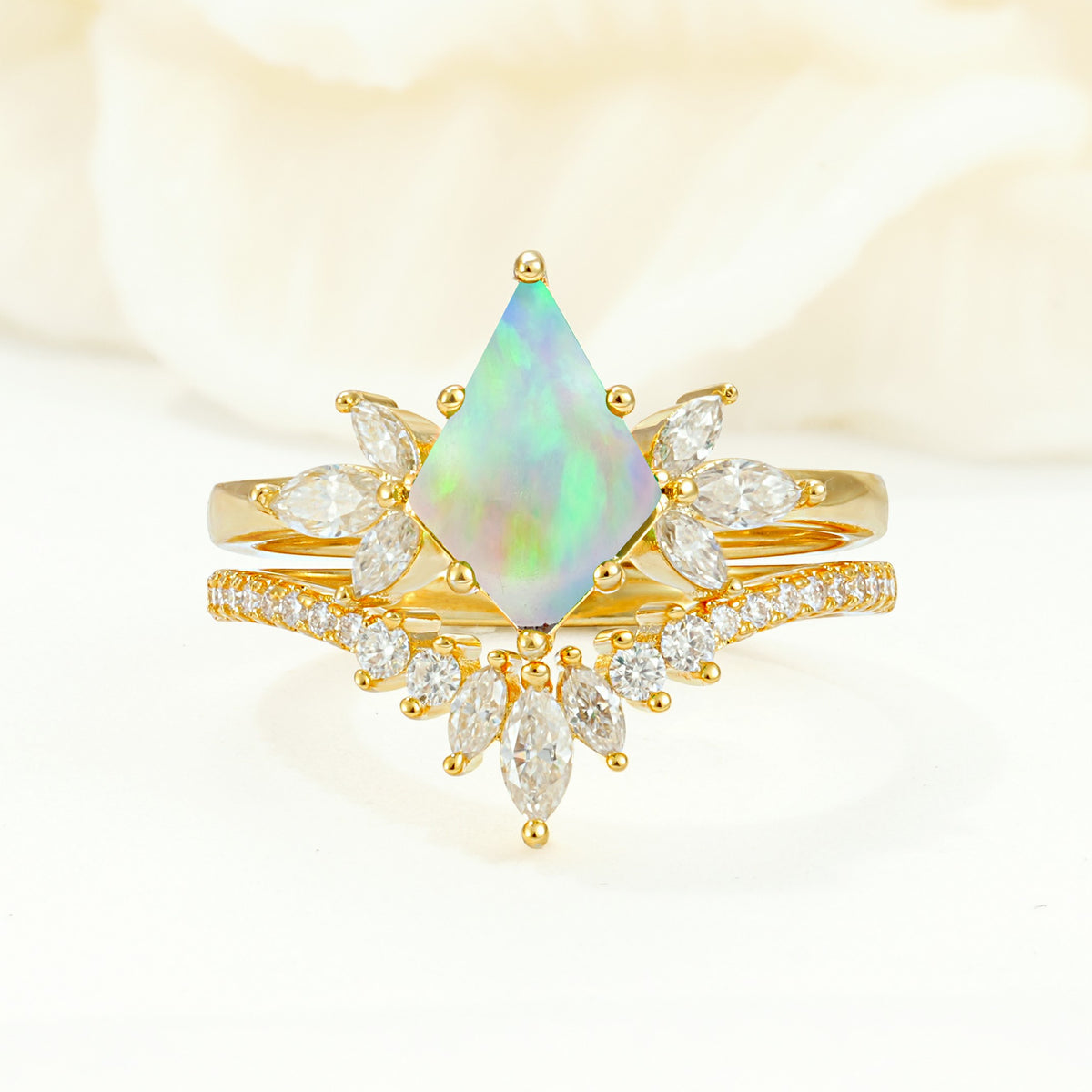 SR17117 Fire Opal Ring - Yellow-Gold