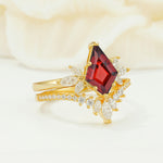 SR17117 Garnet Ring - White-Gold