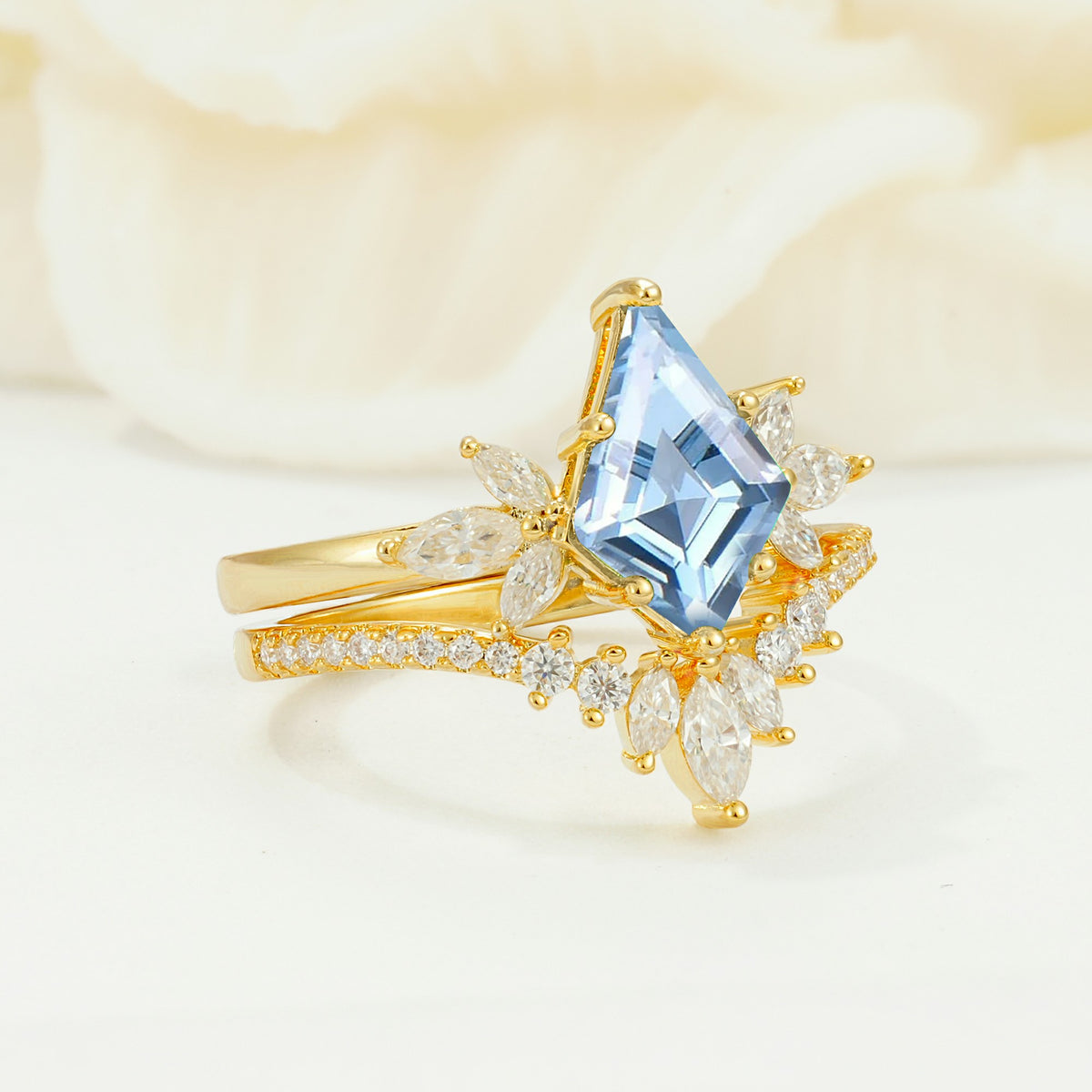 SR17117 Aquamarine Ring - Rose-Gold