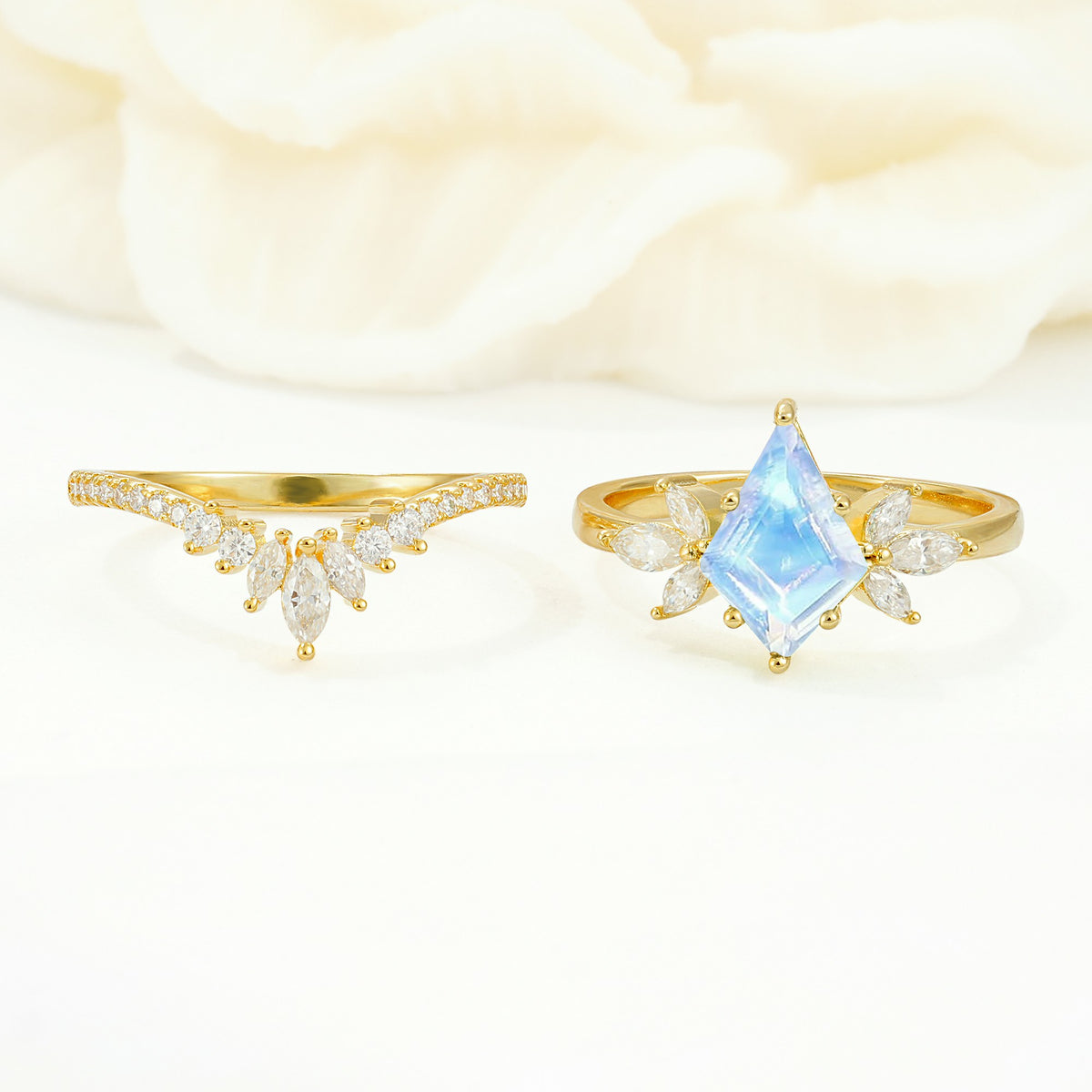 SR17117 Moonstone Ring - Additional view