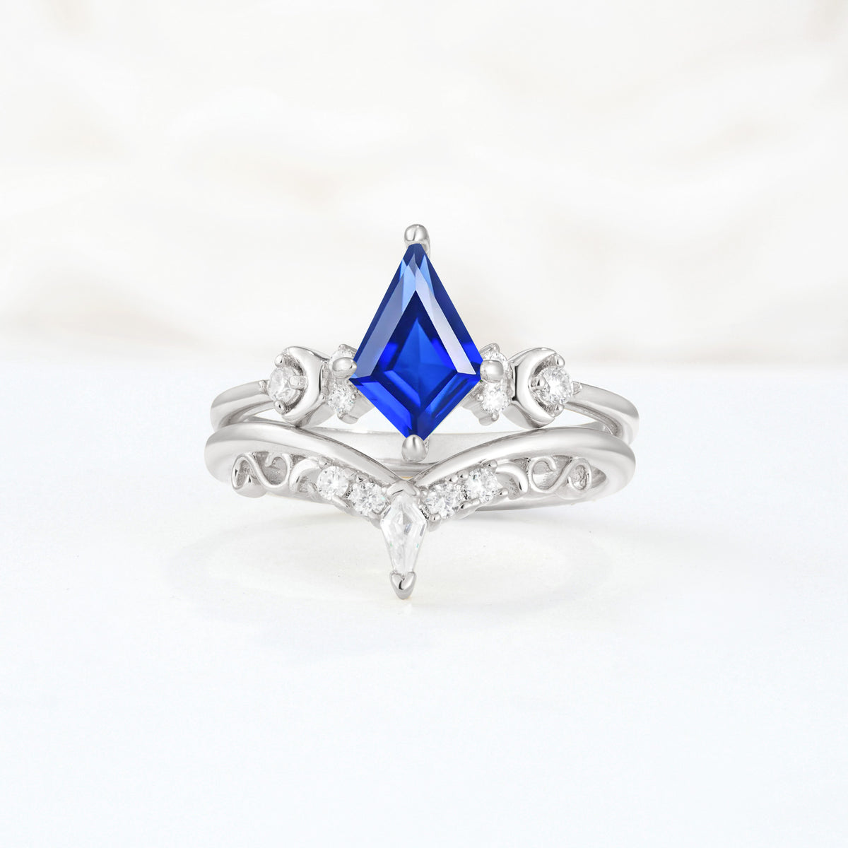 SR17118 Sapphire Ring - Additional view