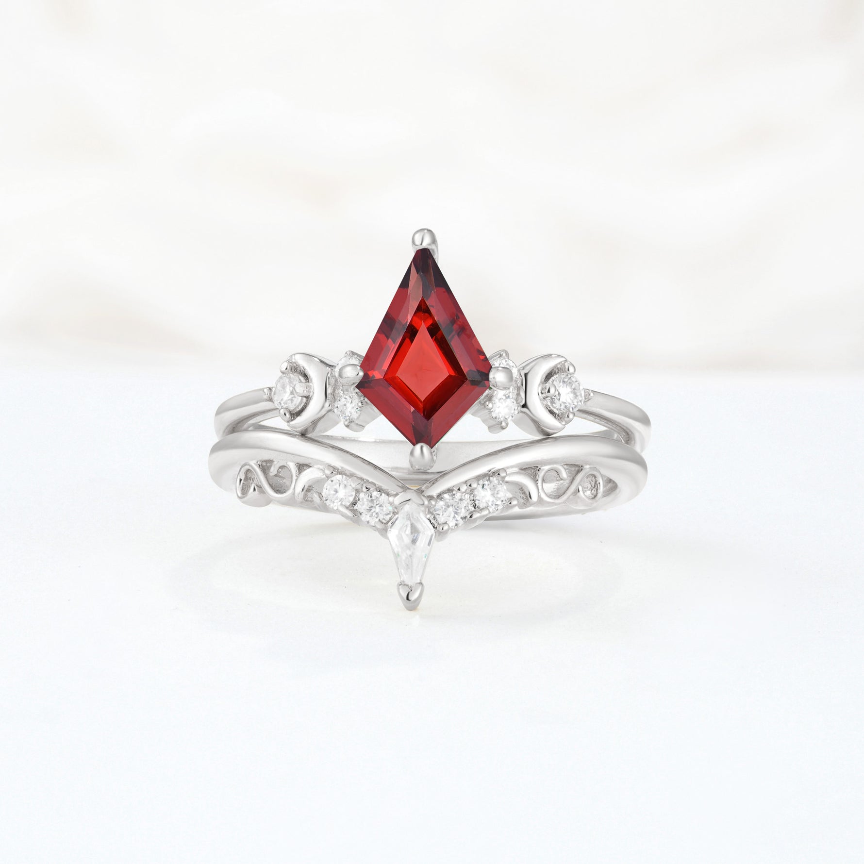 SR17118 Garnet Ring - Additional view