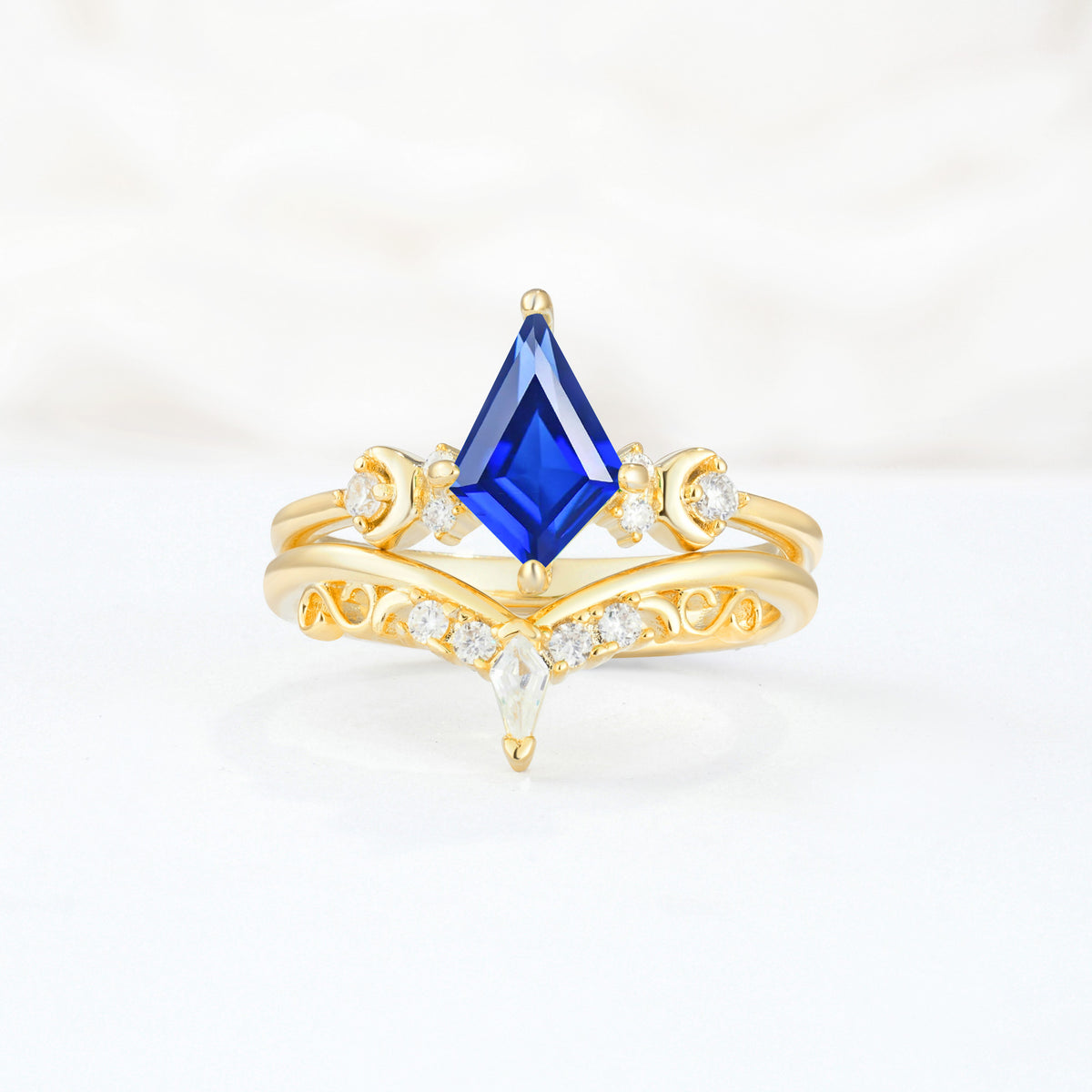 SR17118 Sapphire Ring - Additional view