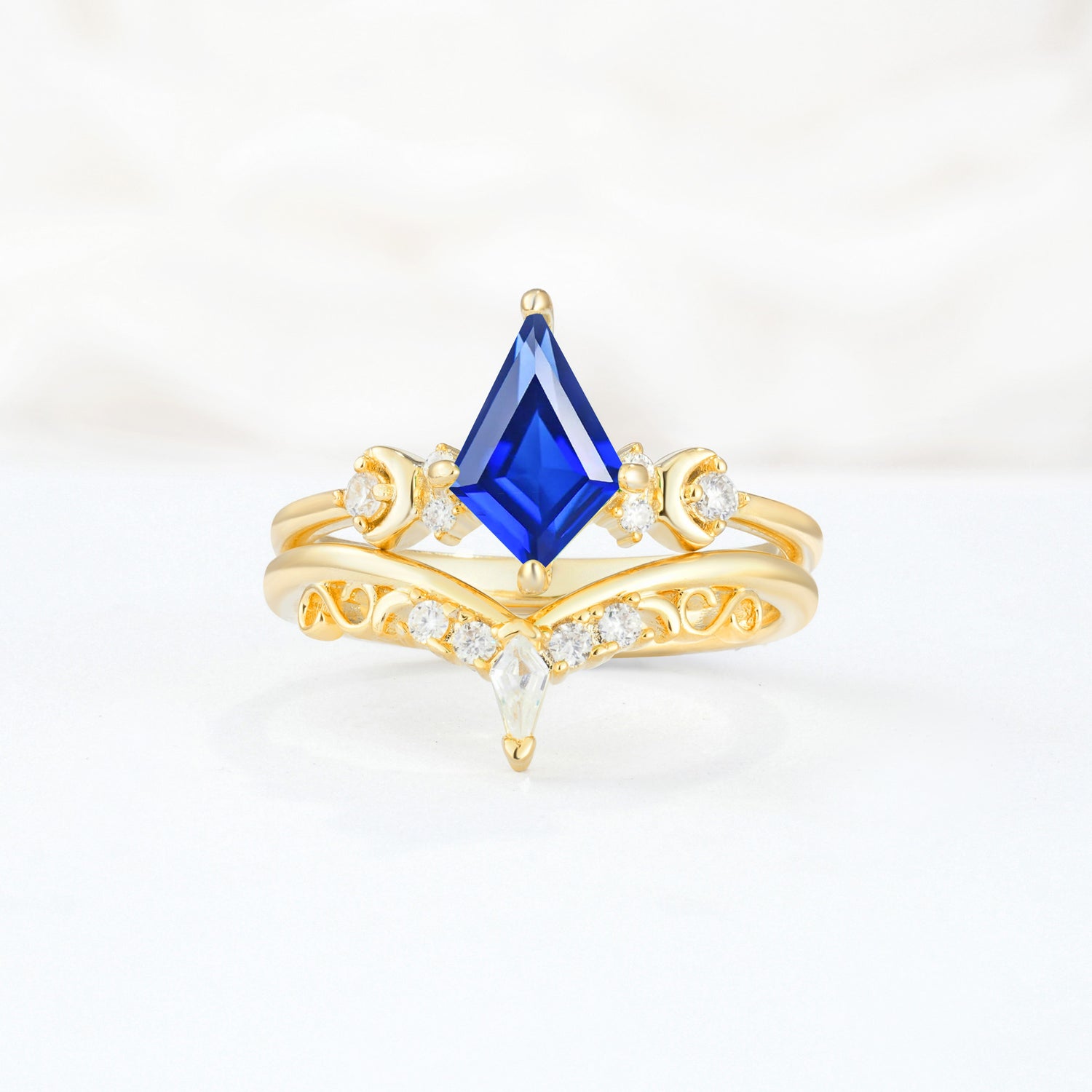 SR17118 Sapphire Ring - Additional view