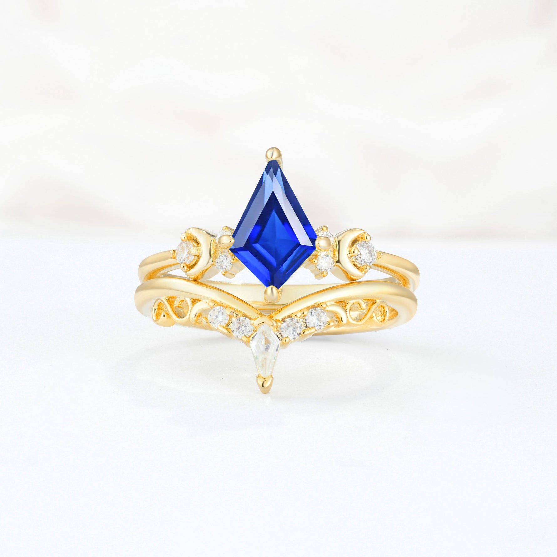 SR17118 Sapphire Ring - Additional view