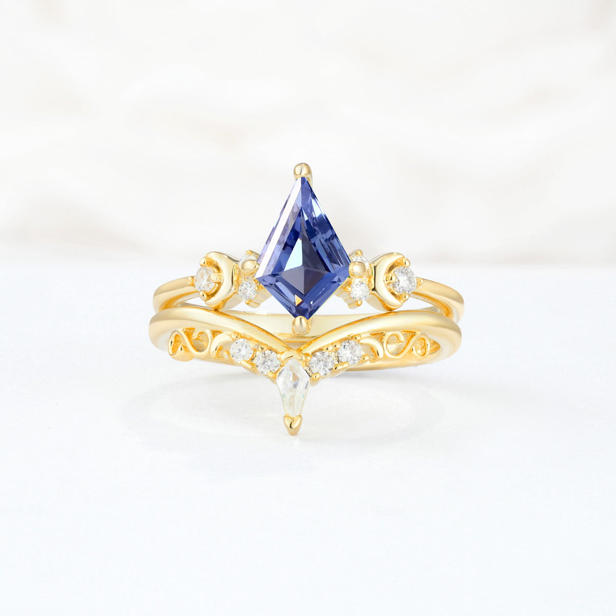 SR17118 Tanzanite Ring - Additional view
