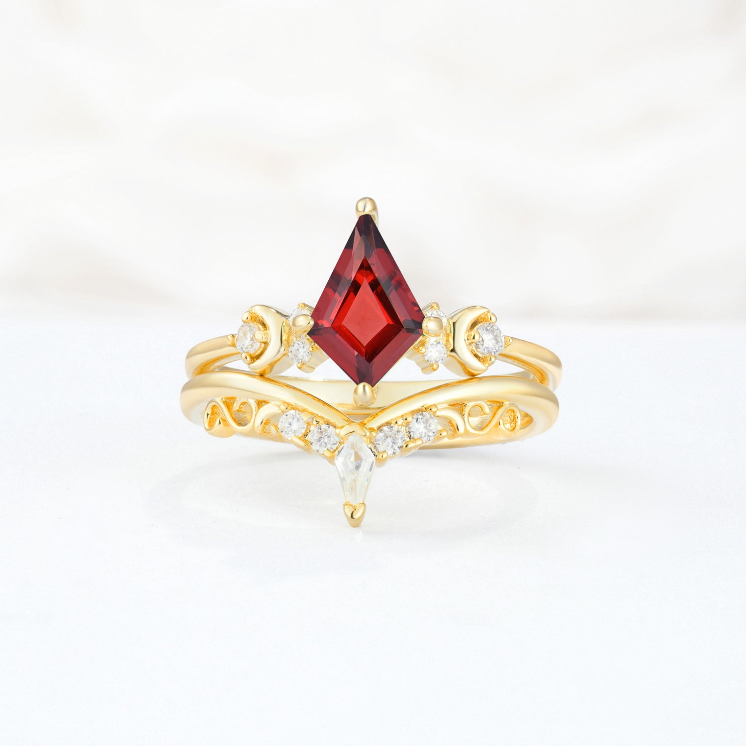 SR17118 Garnet Ring - Additional view