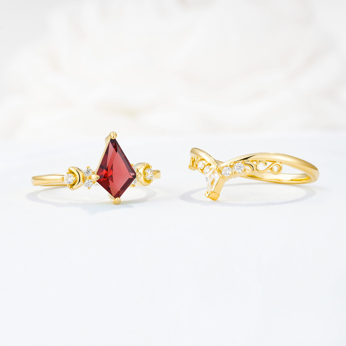 SR17118 Garnet Ring - Additional view