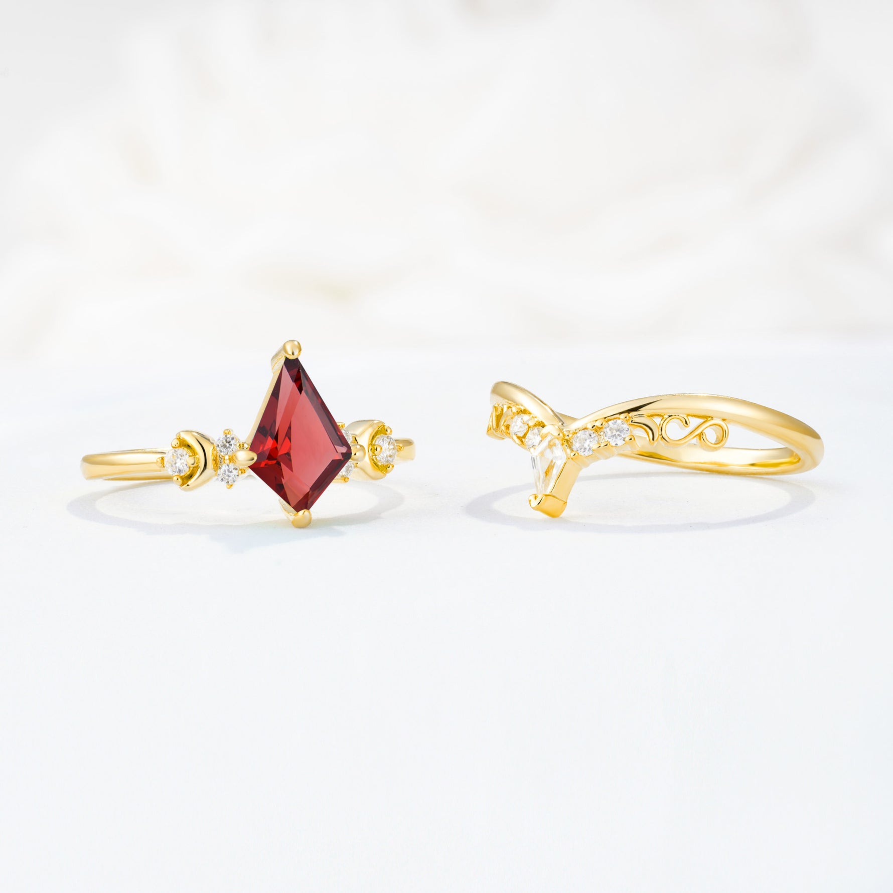 SR17118 Garnet Ring - Additional view