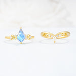 SR17118 Moonstone Ring - Additional view