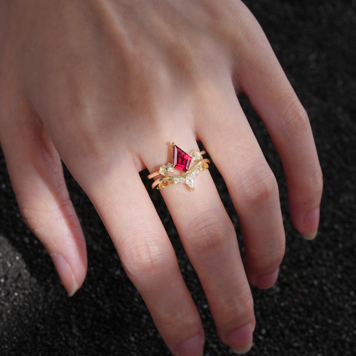 SR17118 Ruby Ring - Rose-Gold