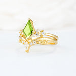 SR17118 Peridot Ring - White-Gold