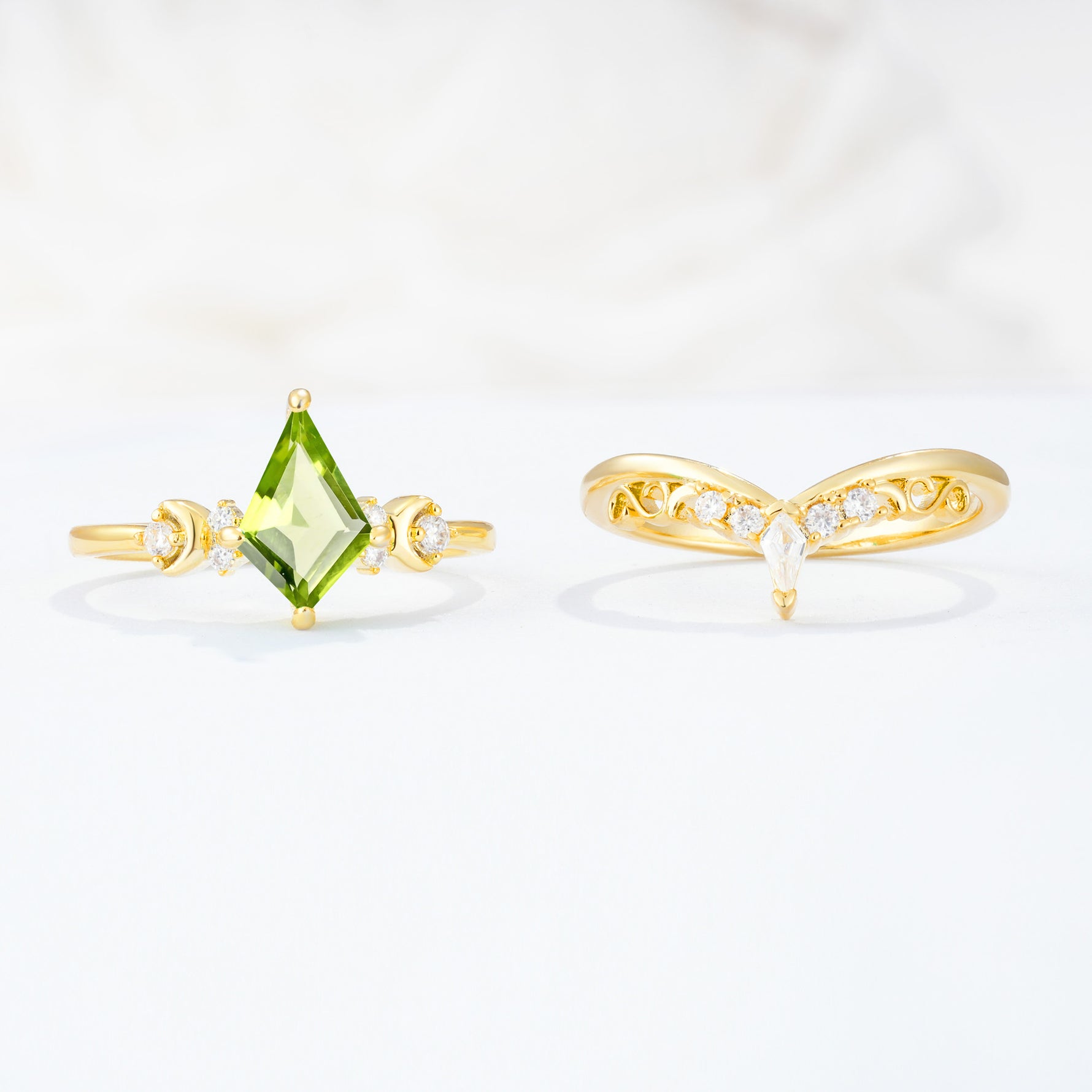 SR17118 Peridot Ring - Additional view