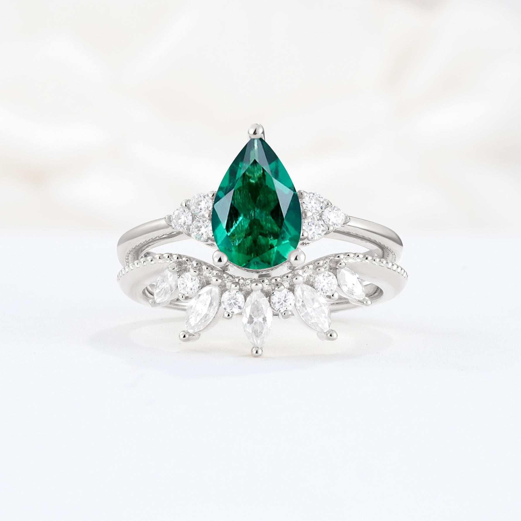 SR17119 Emerald Ring - Additional view