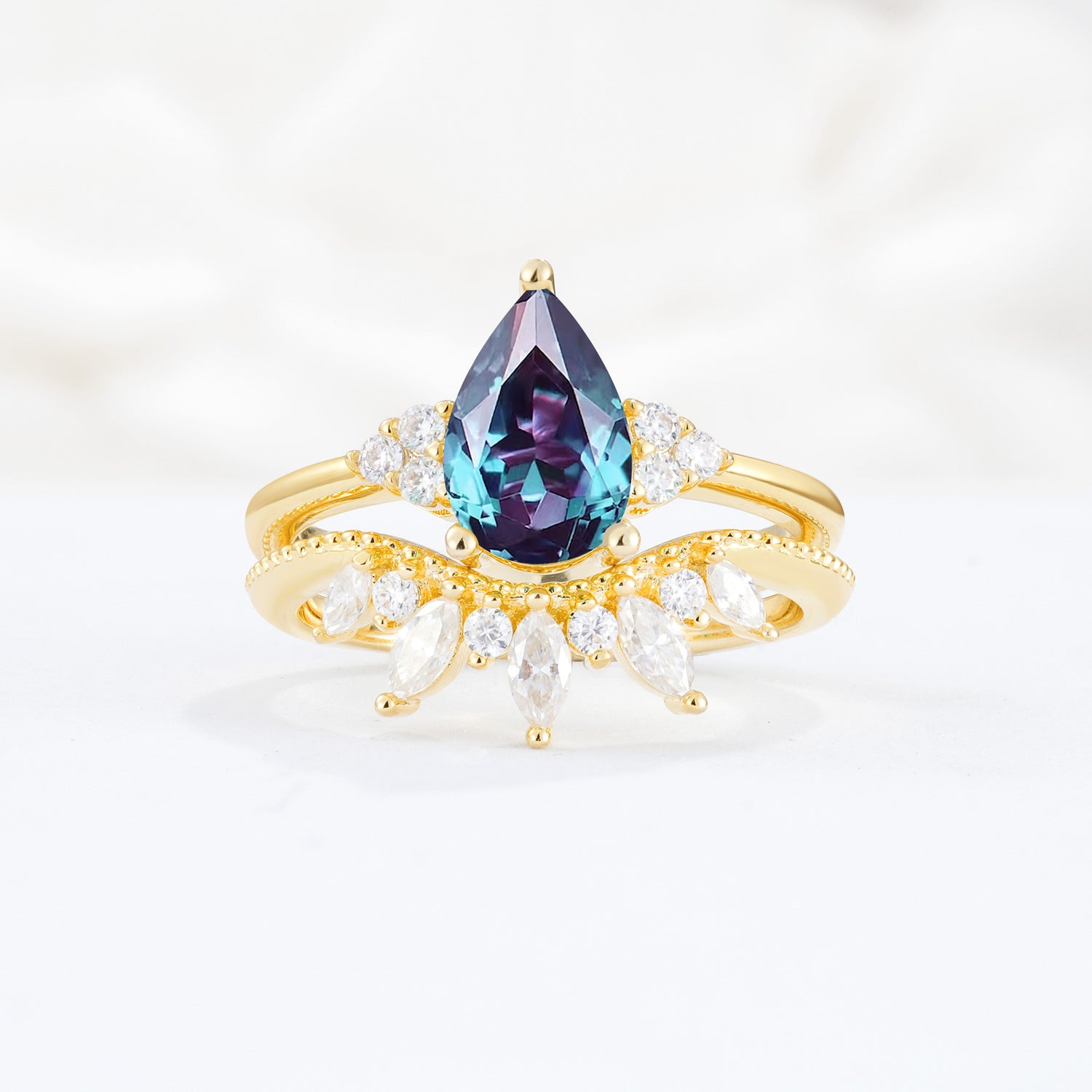 Classic Luxury Pear Cut Alexandrite Bridal Ring Set