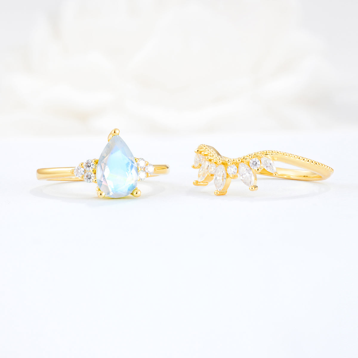 SR17119 Moonstone Ring - Additional view