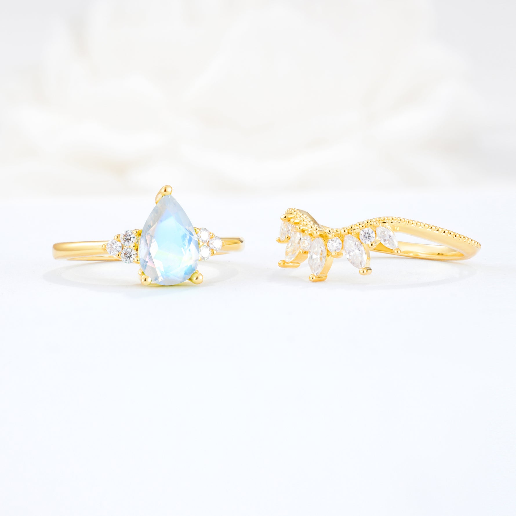 SR17119 Moonstone Ring - Additional view
