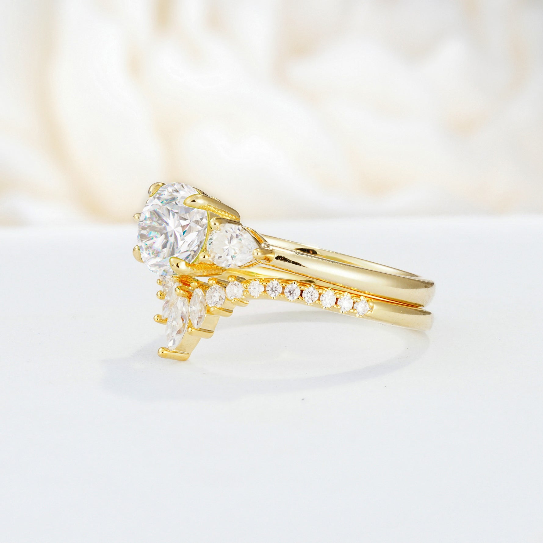 SR17120 Moissanite Ring - White-Gold