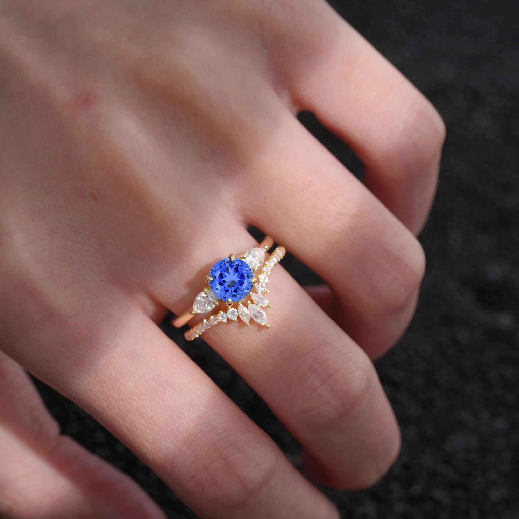 SR17120 Sapphire Ring - Rose-Gold