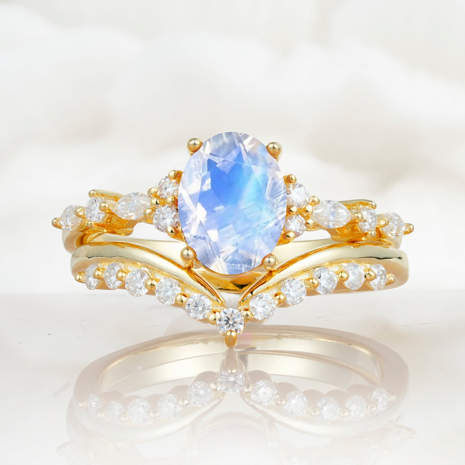 Vintage Style Oval Moonstone Engagement Ring Set for Women